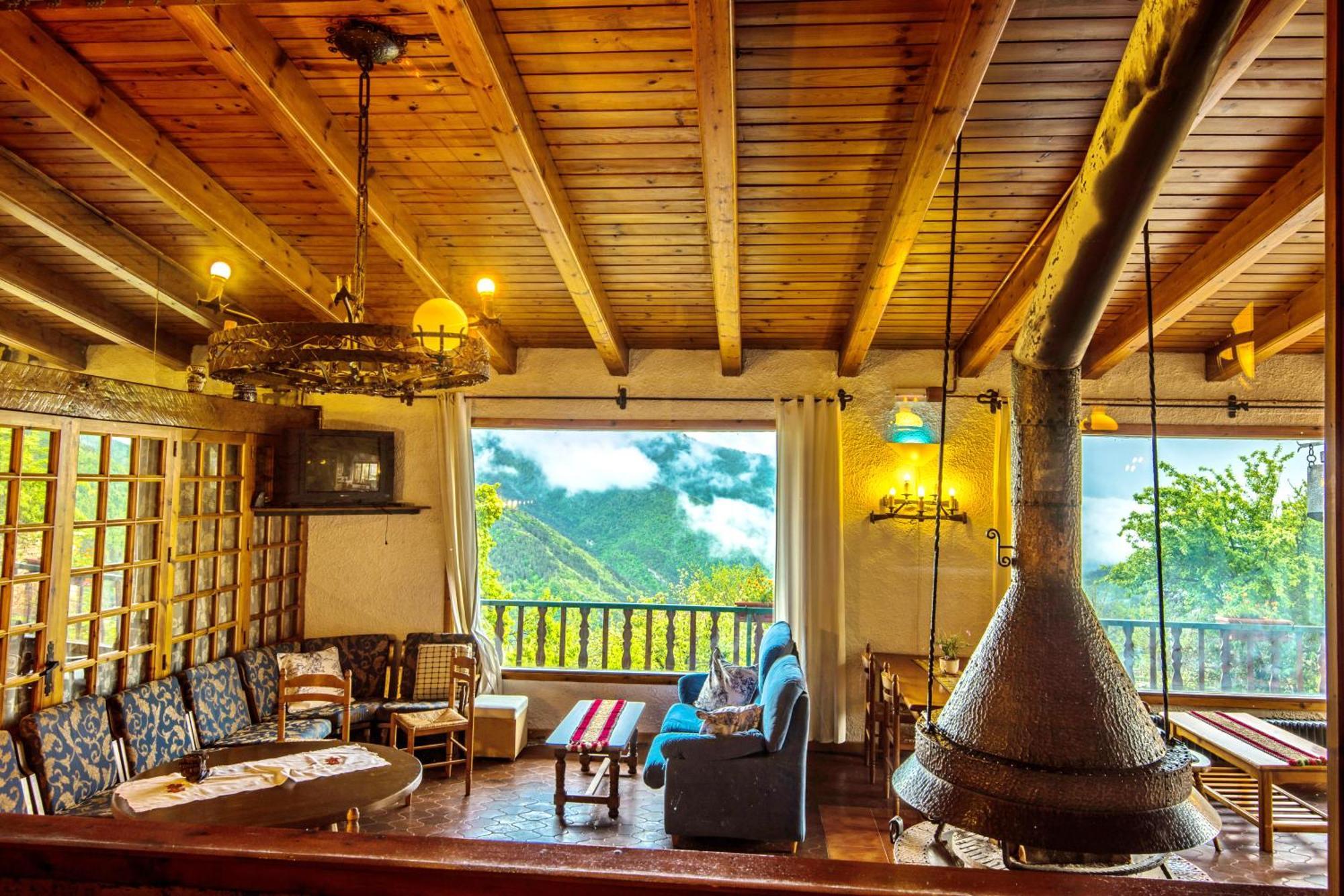 Hotel Terralta Campelles Екстериор снимка